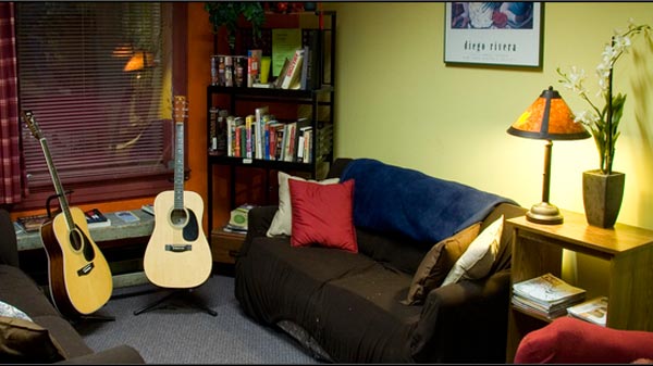 Interior shot of the living room at Hostel Buffalo