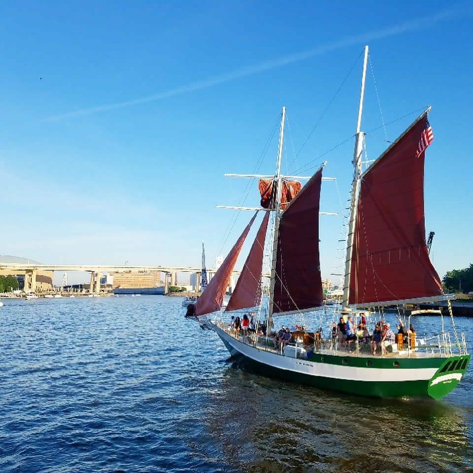 sailboat tours buffalo ny